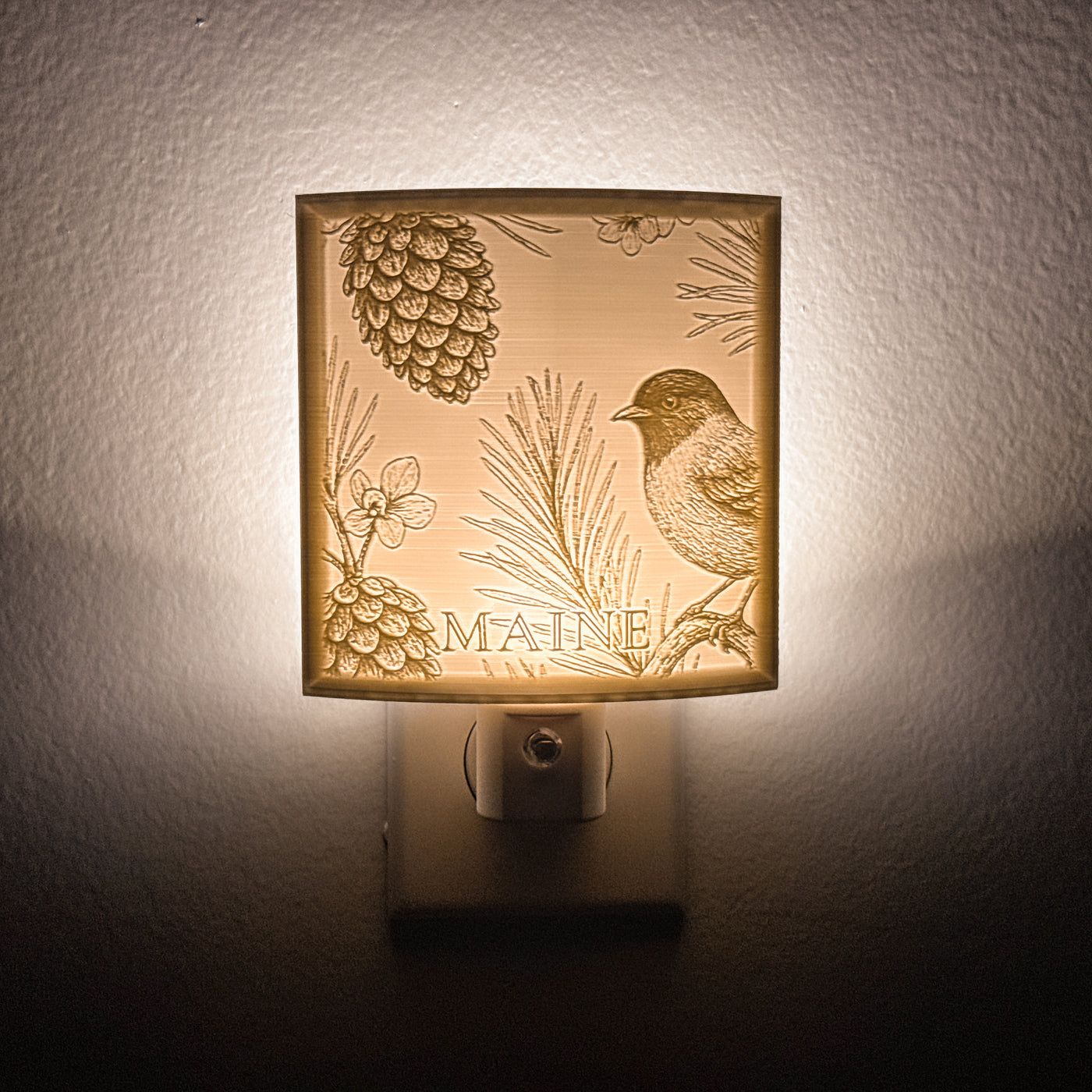 Maine State Bird & Flower Nightlight